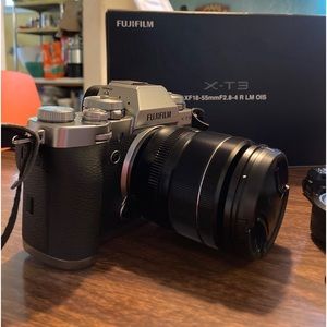 Fujifilm X-T3 mirrorless DSLR Camera